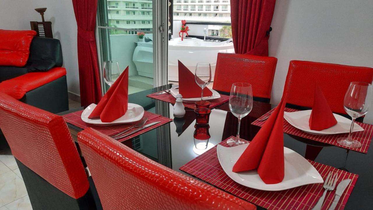 Happy Beach Jomtien Guesthouse Екстер'єр фото