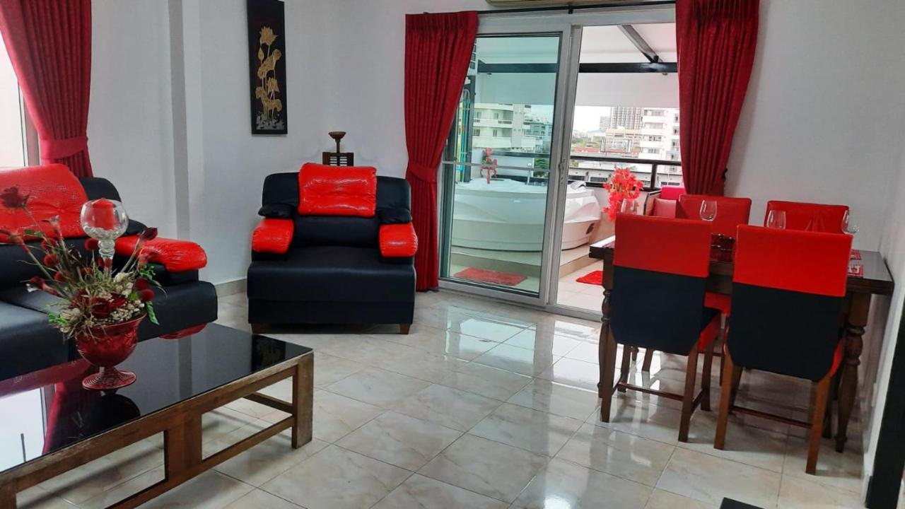 Happy Beach Jomtien Guesthouse Екстер'єр фото