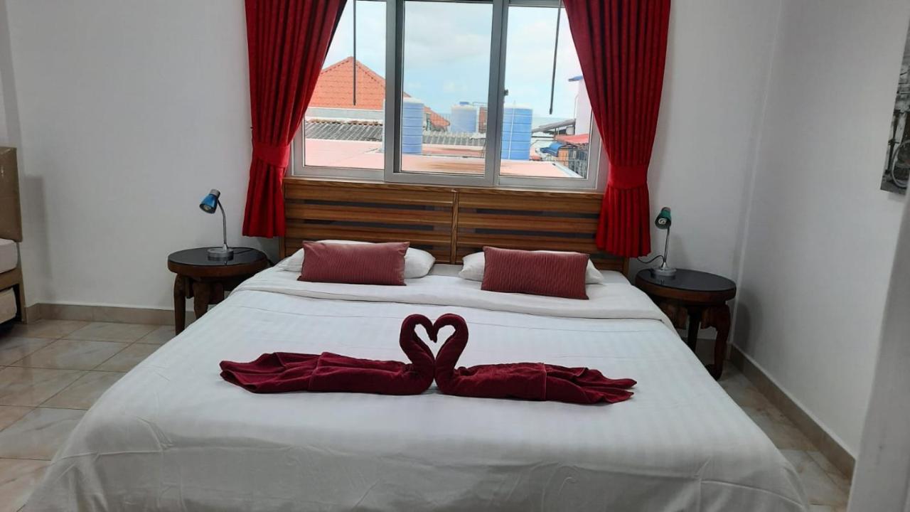 Happy Beach Jomtien Guesthouse Екстер'єр фото